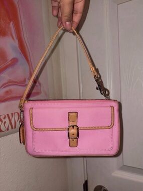 Vintage COACH Pink canvas soho flap classic wristlet